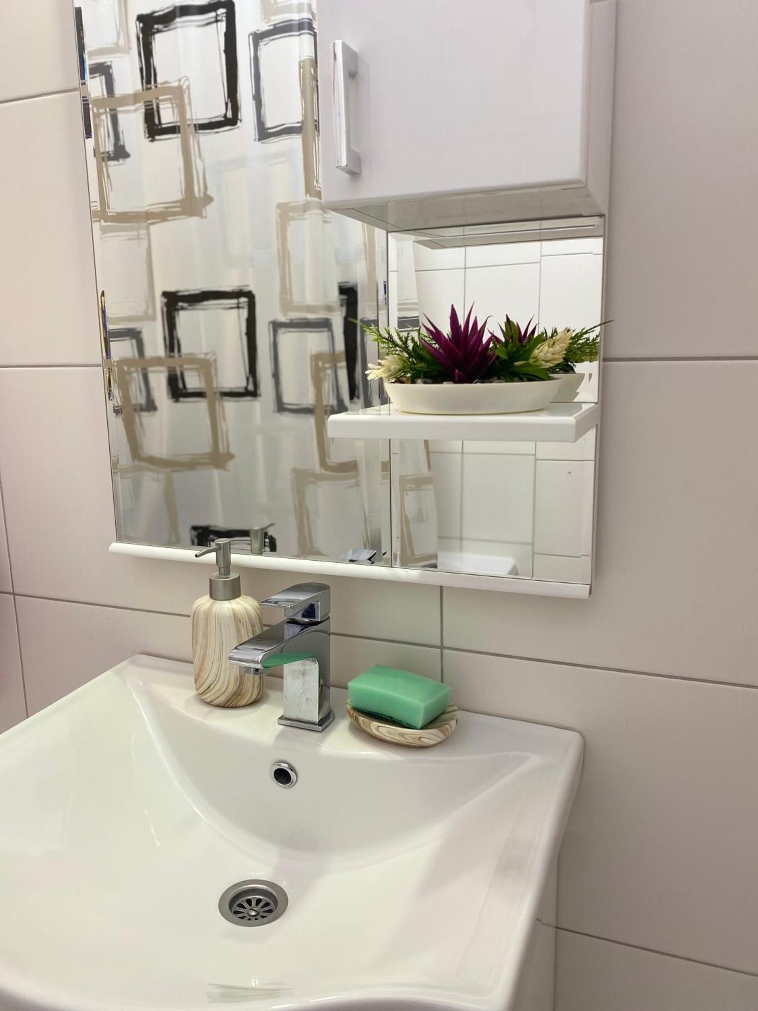 Dolce Apartman Podgorica Eksteriør bilde